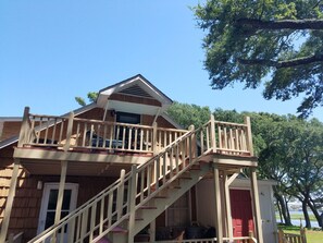 Upstairs waterway front apt