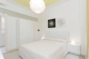 Rome Colosseum Apartment -  Bedroom 1