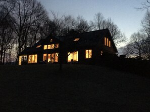 The house at night