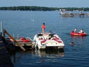 Tie up your boat to the floating dock and be ready to go tubing!