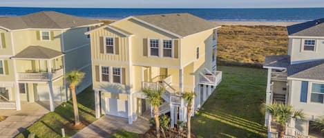 Front row right on the beach, walkover is right next door, 4 bedroom, 4 bath