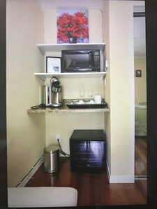 ***Modern Studio near SFO***