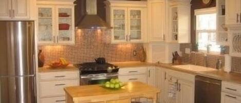 Kitchen is Well equipped, new and modern