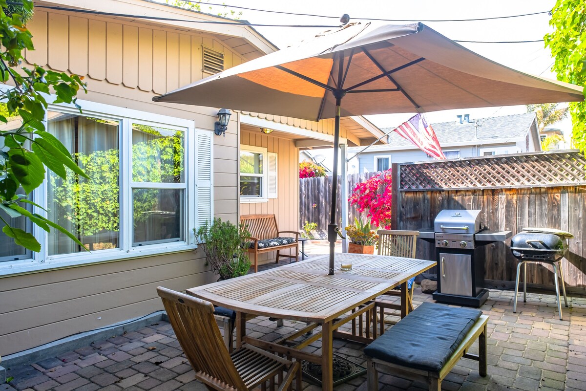 Monterey Co. Bungalow Near the Ocean