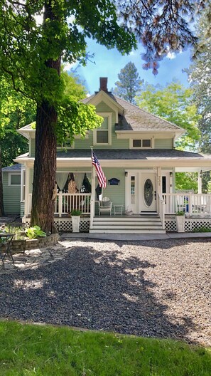 Wrap around porch