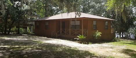 Lakefront private home with lots of parking space and a BBQ pavilion.  