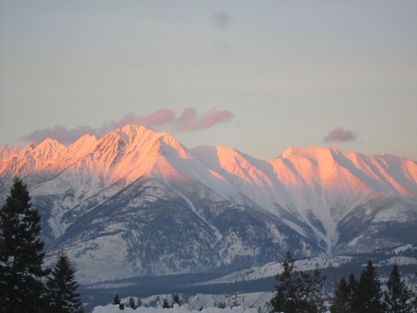 Amazing vView of the Canadian Rockies.