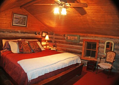 Iconic Log Cabin At The Yellowstone River Ranch