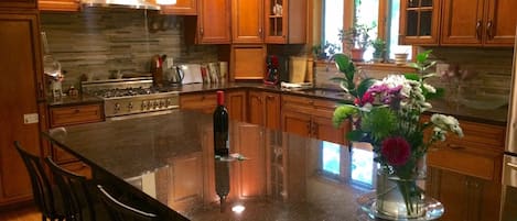 Kitchen inland with new back-splash!