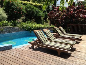 pool side