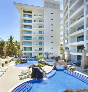 Spend hours on end swimming in this awesome pool. 