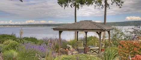 Gazebo in garden close to beach