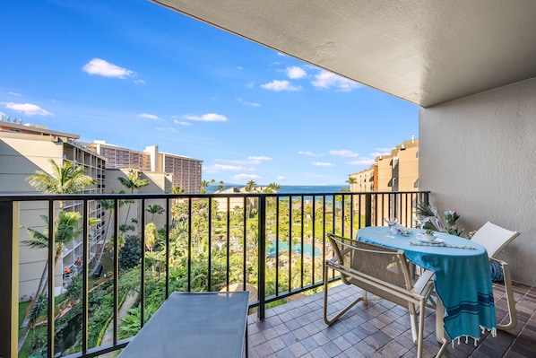Kaanapali Shores 725 Lanai 1