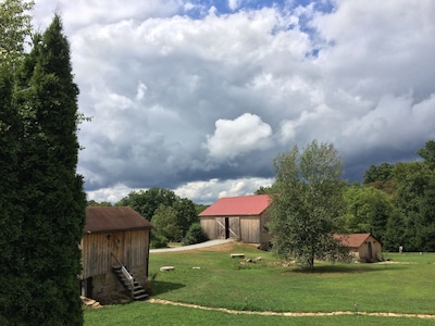 Stay In The Beautifully Restored Cabin On This Historic 52 Acre Organic Farm