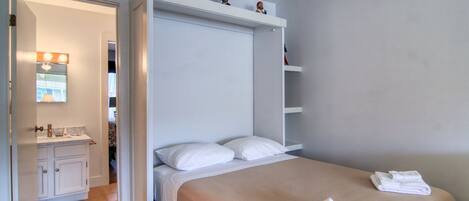 Indoor - Murphy bed open