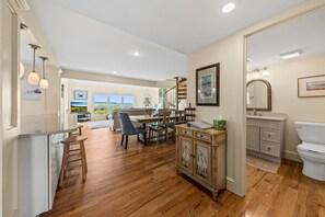 An open floor plan