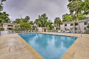 Forest Gardens Community | Outdoor Pool