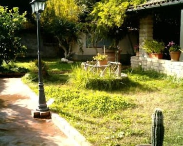 Villino "Flaminio" - alquiler romantico con jardin, a 9 km  de Roma