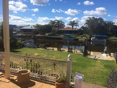 Lovely  canalfront home ,also with estuary views , best views in south yundy