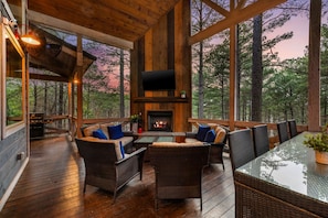 Relax in the afternoon or evening on the cool crisp nights around the fireplace and catching a game or up on old times and make new memories! This is a perfect place for adults to get away but still keep an eye on kids in the backyard oasis!