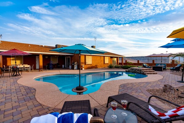 Pool