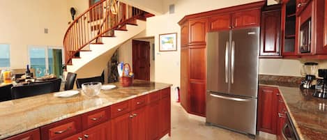 Spacious Gourmet Kitchen, Travertine Glossed Floors For Catering Or Entertaining