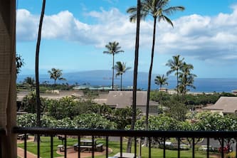 Wailea Ekolu 510 - Ocean Views, Private Lanais, Renovated 2-Story with Split AC!