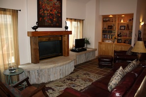 Living Room - Living Room