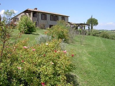 Casa Francesca Wohnung Rosmarin, atemberaubender Panoramablick, traumhafter Pool