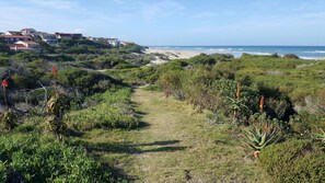 3 minute walk to the beach