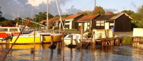 PORT DE LA TESTE TOUT PROCHE DE LA MAISON 