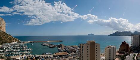 VISTAS A LA  BAHIA  DE CALPE