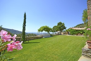 Building Exterior, Garden, Outdoor