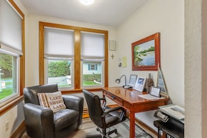 Office Nook - off of the kitchen and dining room.