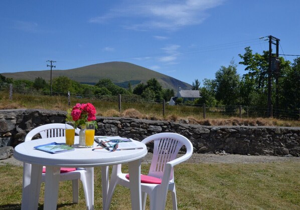 Looking towards Moel Eilio