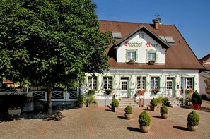 Landgasthof Adler zu Hochstetten, (Breisach), LHS 00580