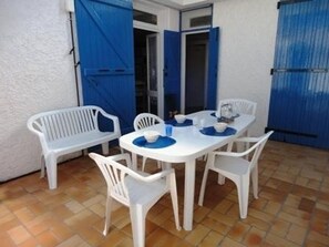 Patio 2