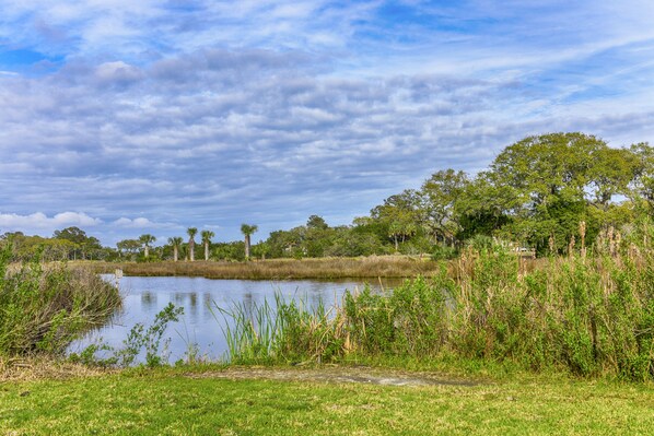 This cottage has a great backyard with lagoon and golf course views!