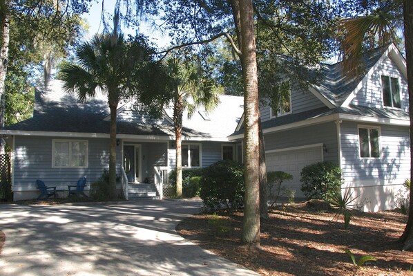 This fabulous 4 BR family home is perfect for your Seabrook visit.