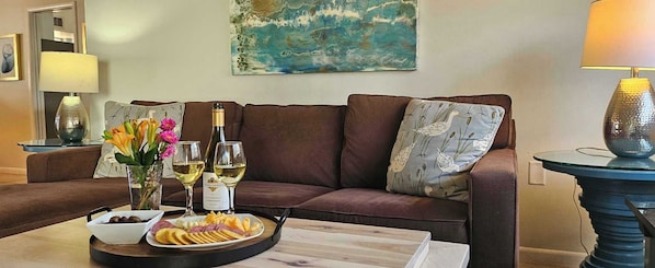 Wine O&#039;Clock