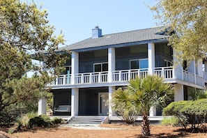 This 5 BR home is across the street from Boardwalk 3A and has golf views!