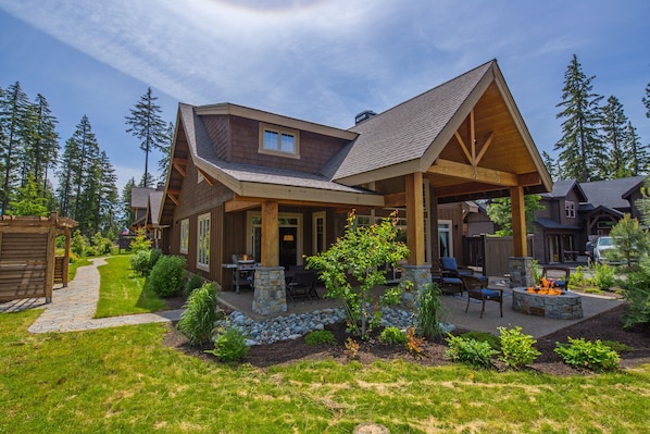 Sweet Retreat at Suncadia - Beautiful custom home in the heart of Suncadia! Walk to great restaurants and bars.