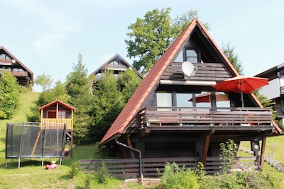 Gemütliches, familienfreundliches Ferienhaus mit Bergblick (NK inkl.)