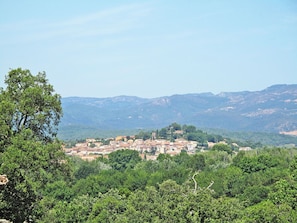 Ciel, Montagne, Arbre, Paysage Naturel, Montagnes, Bâtiment, Nuage, Cumulus, Horizon, Paysage