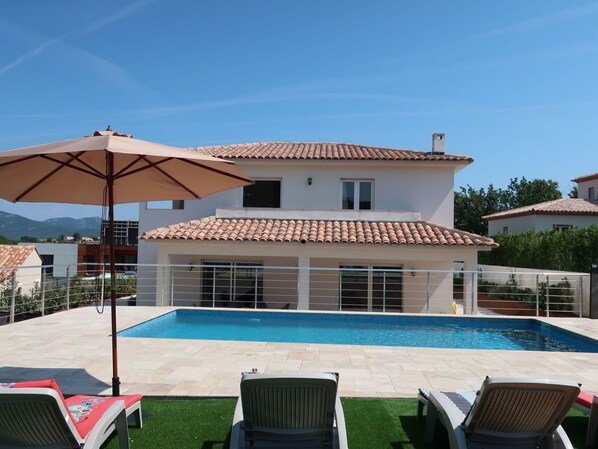 Propriété, Maison, Bâtiment, Domicile, Immobilier, Patio, Ombre, Piscine, Villa, Toit