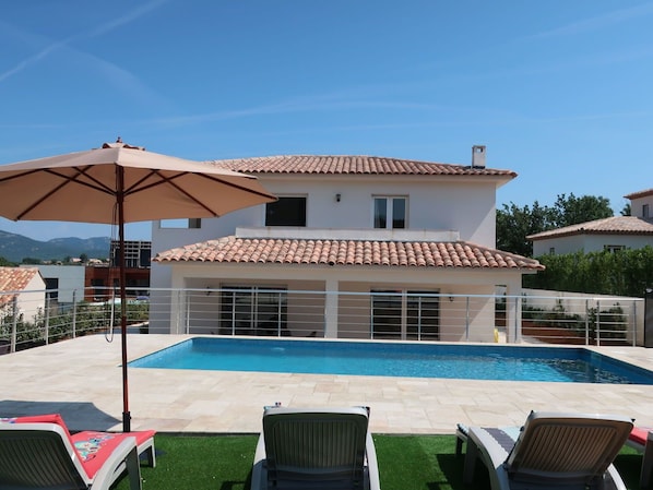 Propriété, Maison, Bâtiment, Domicile, Immobilier, Patio, Ombre, Piscine, Villa, Toit
