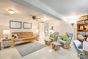 Living Room | Futon | Central A/C | Books