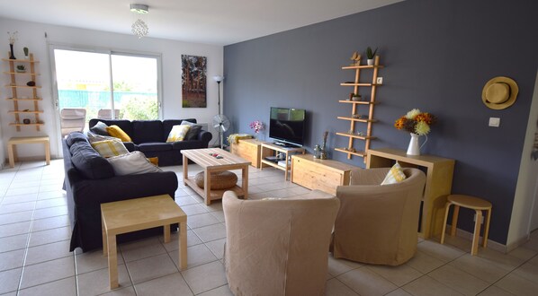 Main room