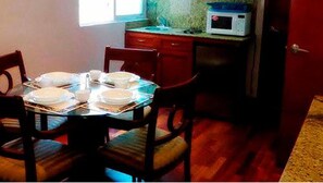In-room dining