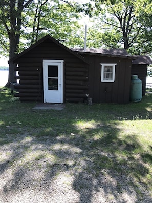 Exterior - Summer